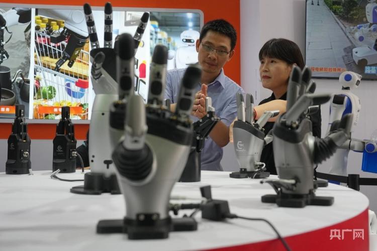 小米澎湃OS 4 Beta第三批招募开启:新增K100 Pro等8款机型