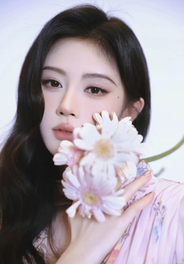 微笑唇,杨洋,老好人,lucy,陈晓,仅退款,鞠婧祎,田亮,许晴,福西西,陈都灵,蒋奇明,井柏然,荣梓杉,赖雨濛,汪苏泷
