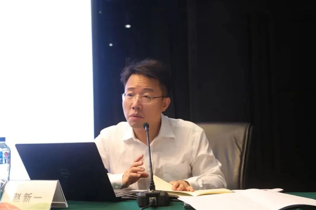 谁说高性能本只能黑色!微星神影16 魔龙姬限定款 锐龙版笔记本评测:星云白也有满血实力
